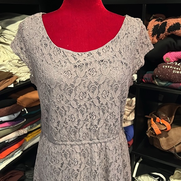 #181. 🪷Lauren Conrad dress 🪷 - Picture 7 of 9